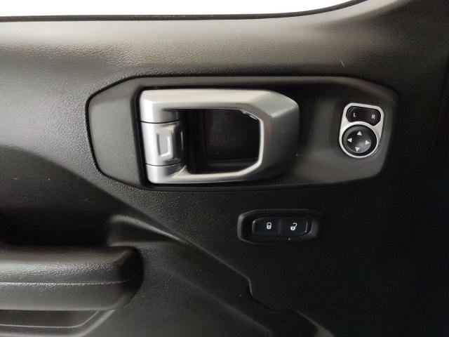 Used 2023 Jeep Wrangler Unlimited Sport AWD/4WD image 14