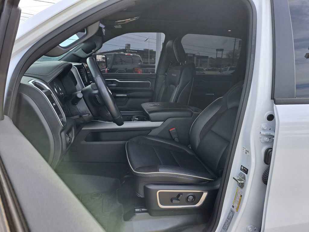 Used 2023 RAM 1500 Laramie image 10