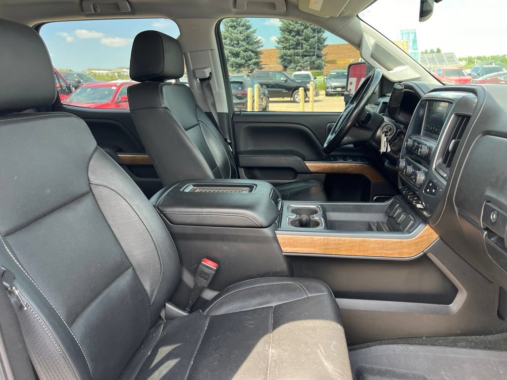 Used 2018 Chevrolet Silverado 2500 LTZ w/ Custom Sport Edition AWD/4WD image 39