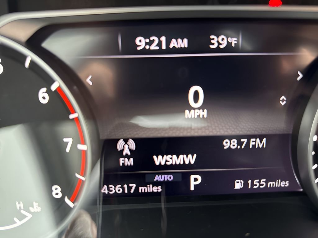 Used 2023 Nissan Rogue SV w/ SV Premium Package AWD/4WD image 24
