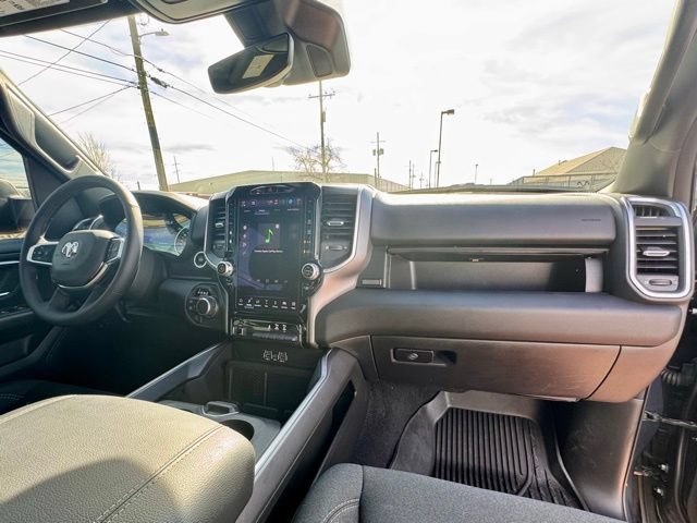 Used 2025 RAM 1500 Big Horn AWD/4WD image 13