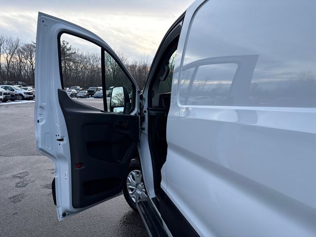 Used 2024 Ford Transit 250 Low Roof w/ Exterior Upgrade Package image 15