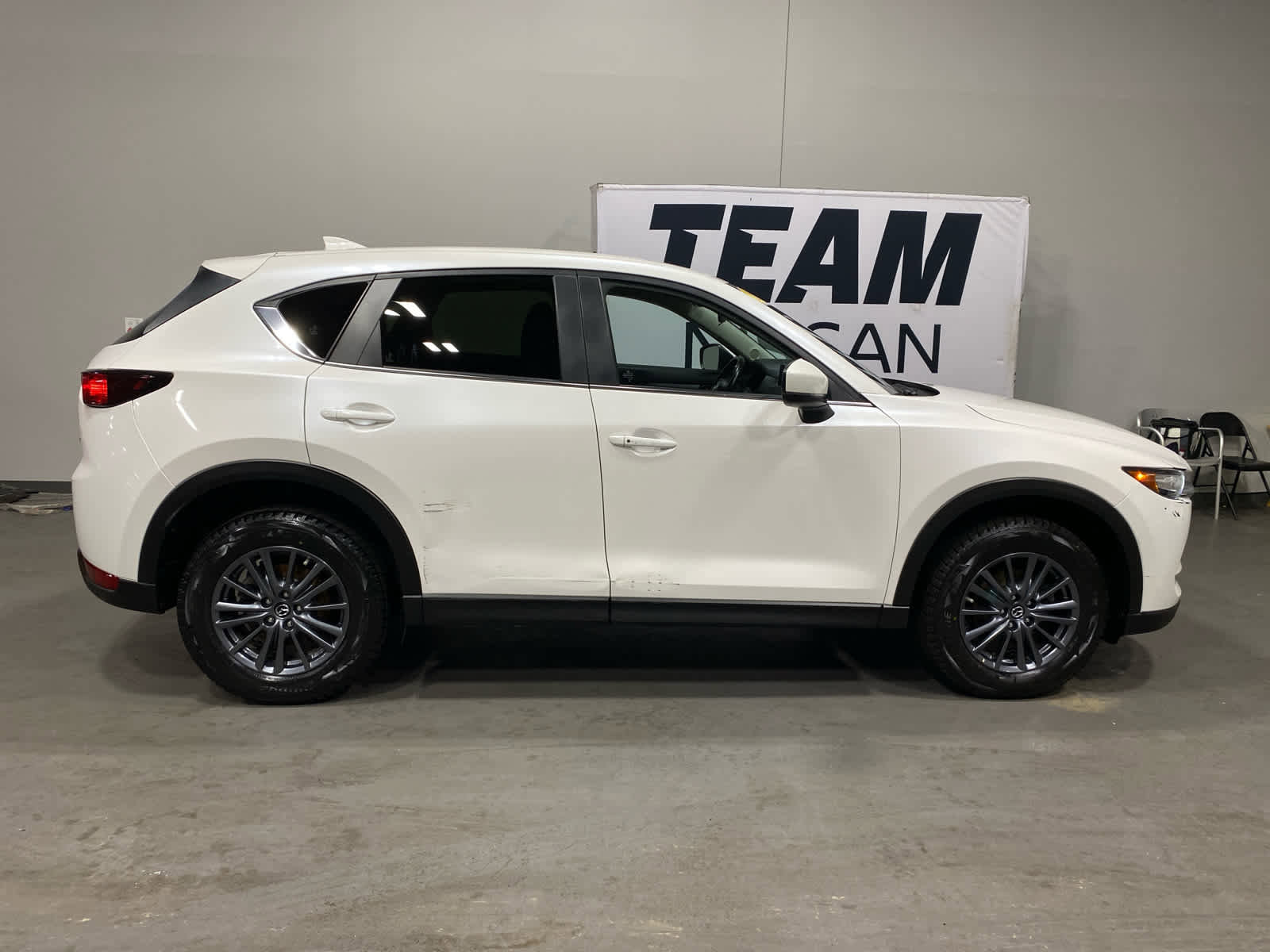 Used 2020 MAZDA CX-5 Touring image 8