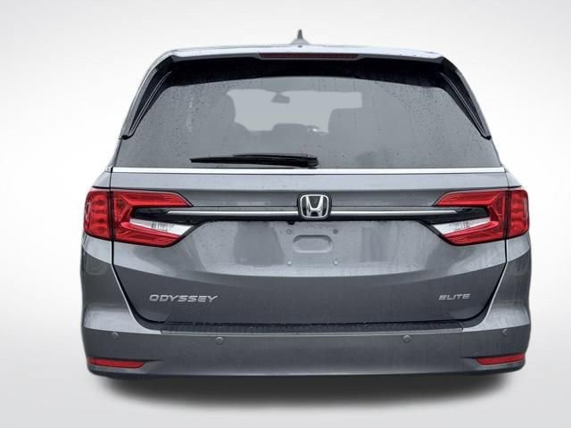 Used 2024 Honda Odyssey Elite image 6