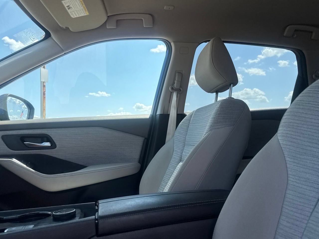 Certified 2023 Nissan Rogue SV AWD/4WD image 38
