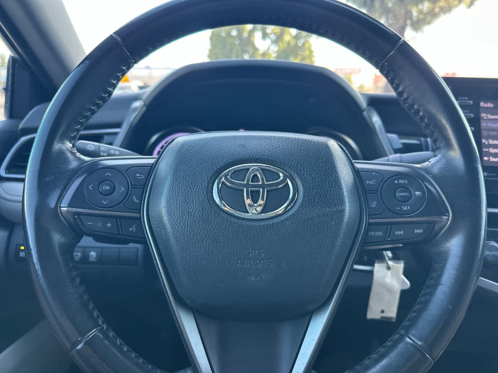 Used 2023 Toyota Camry SE FWD image 22