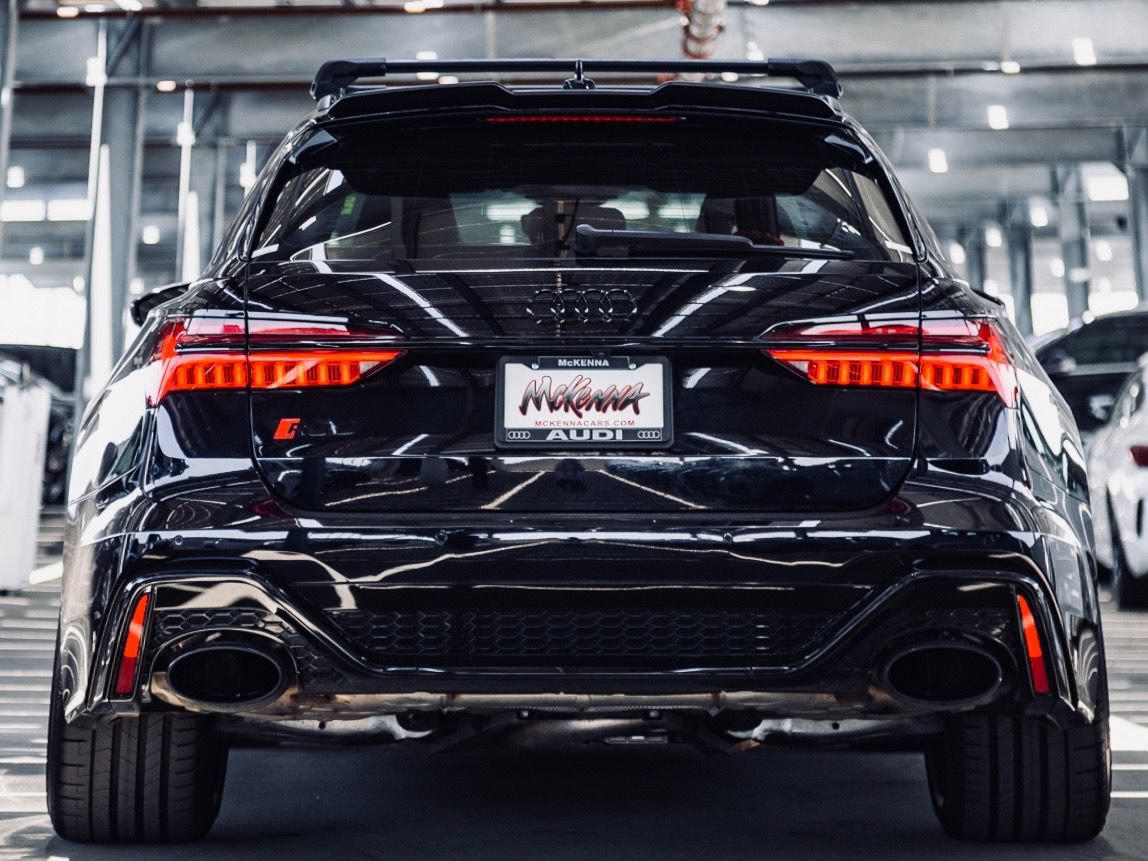 Certified 2021 Audi RS 6 w/ Executive Package AWD/4WD image 6