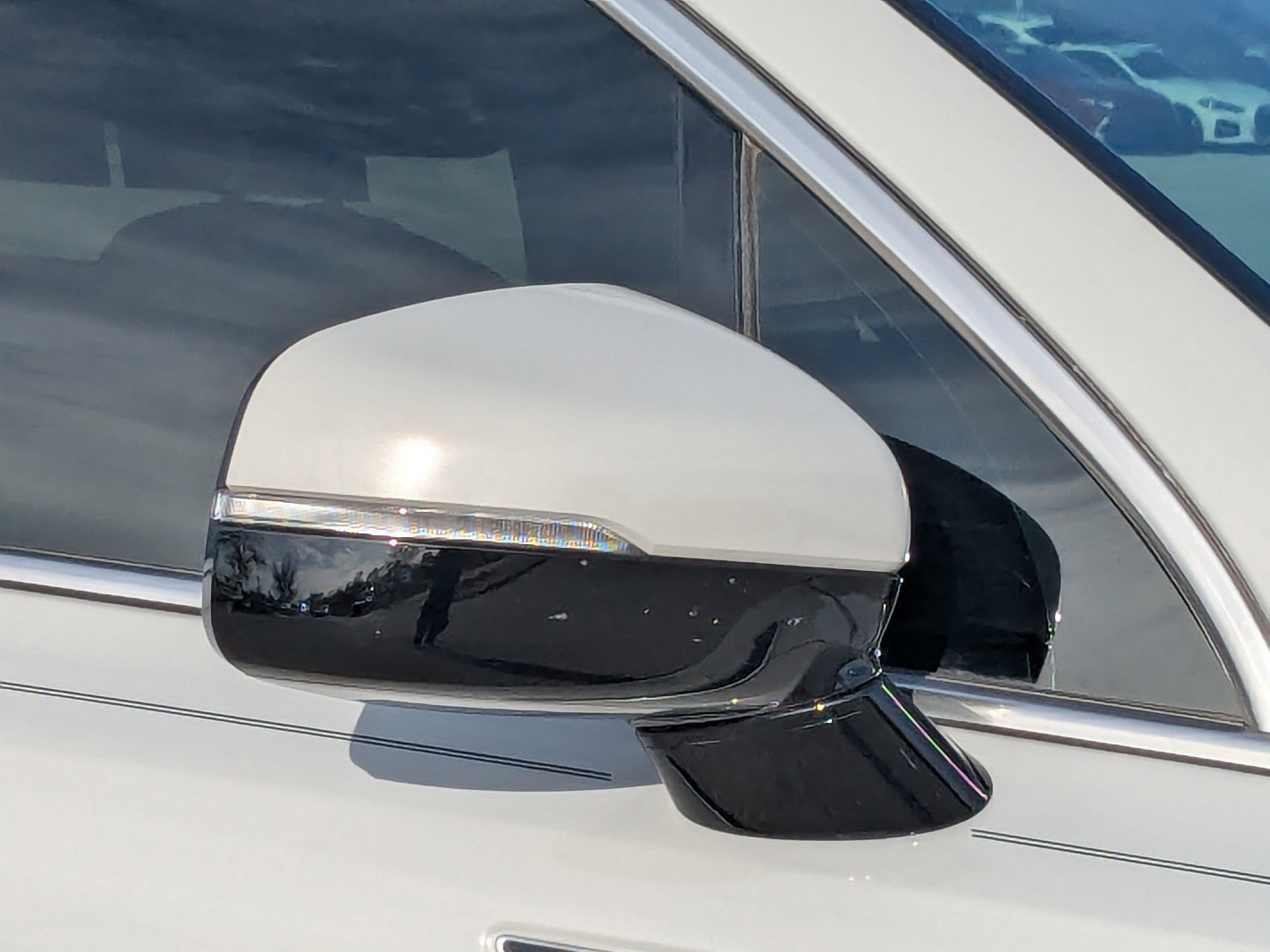 Certified 2024 Kia Sorento S w/ Panoramic Sunroof Package image 11