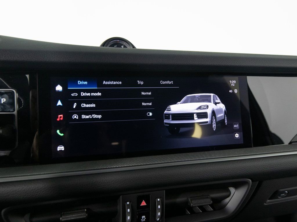 New 2026 Porsche Cayenne image 29