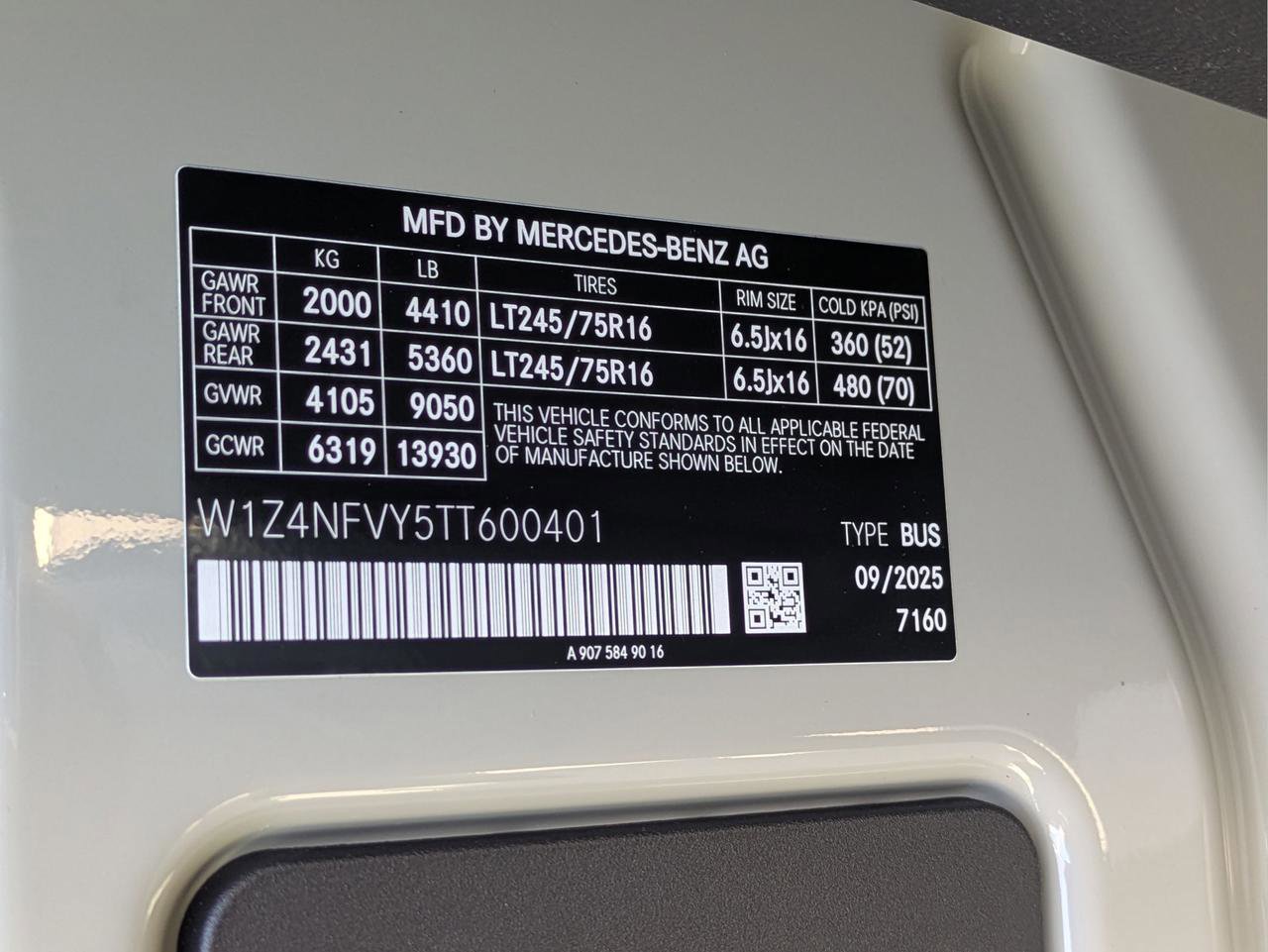 New 2026 Mercedes-Benz Sprinter 2500 image 13