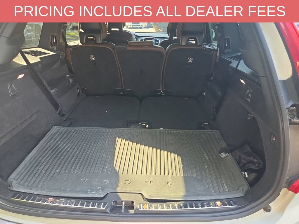 Used 2020 Volvo XC90 T6 Momentum w/ Protection Package Premier AWD/4WD image 14