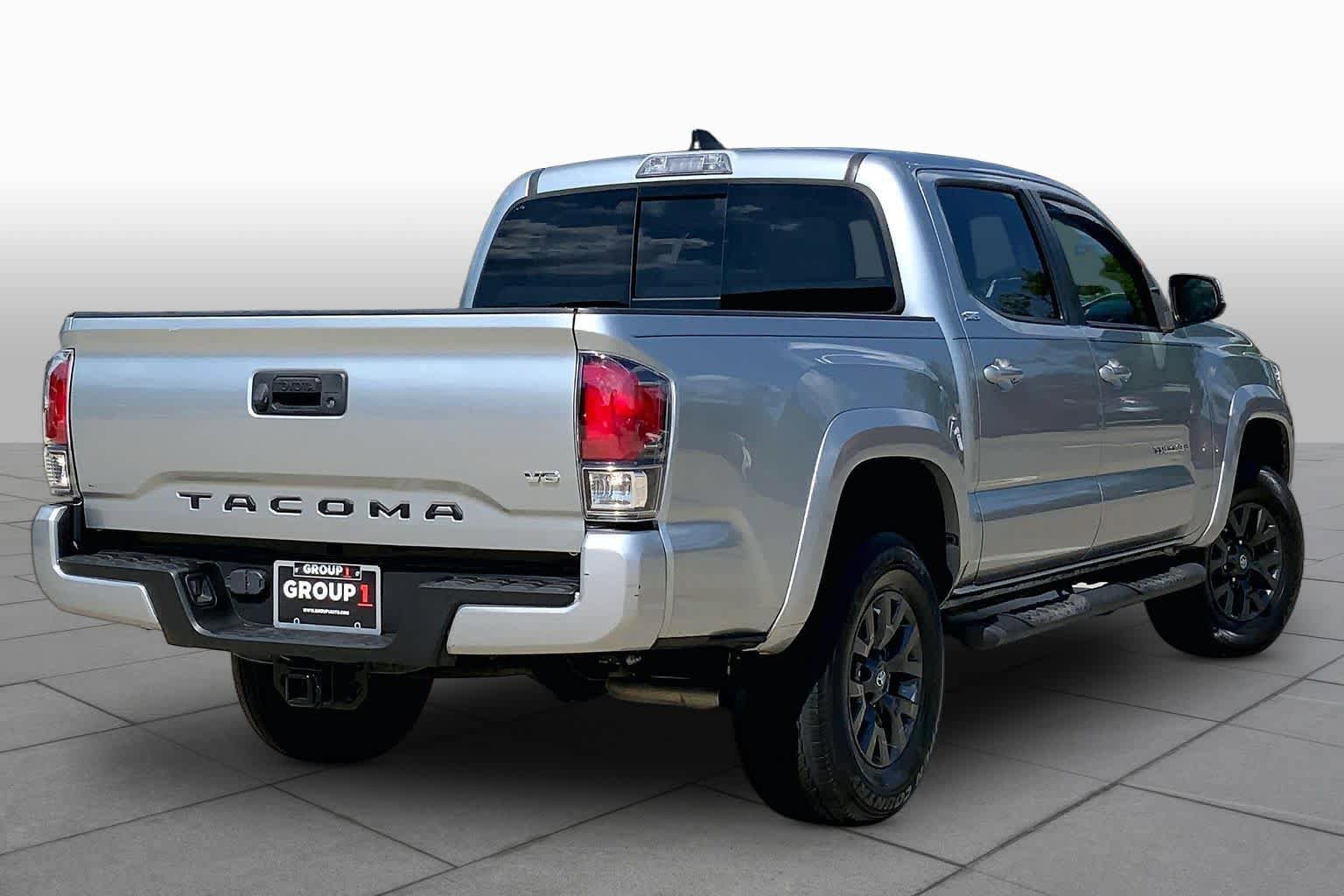 Used 2022 Toyota Tacoma SR5 w/ Technology Package RWD image 13