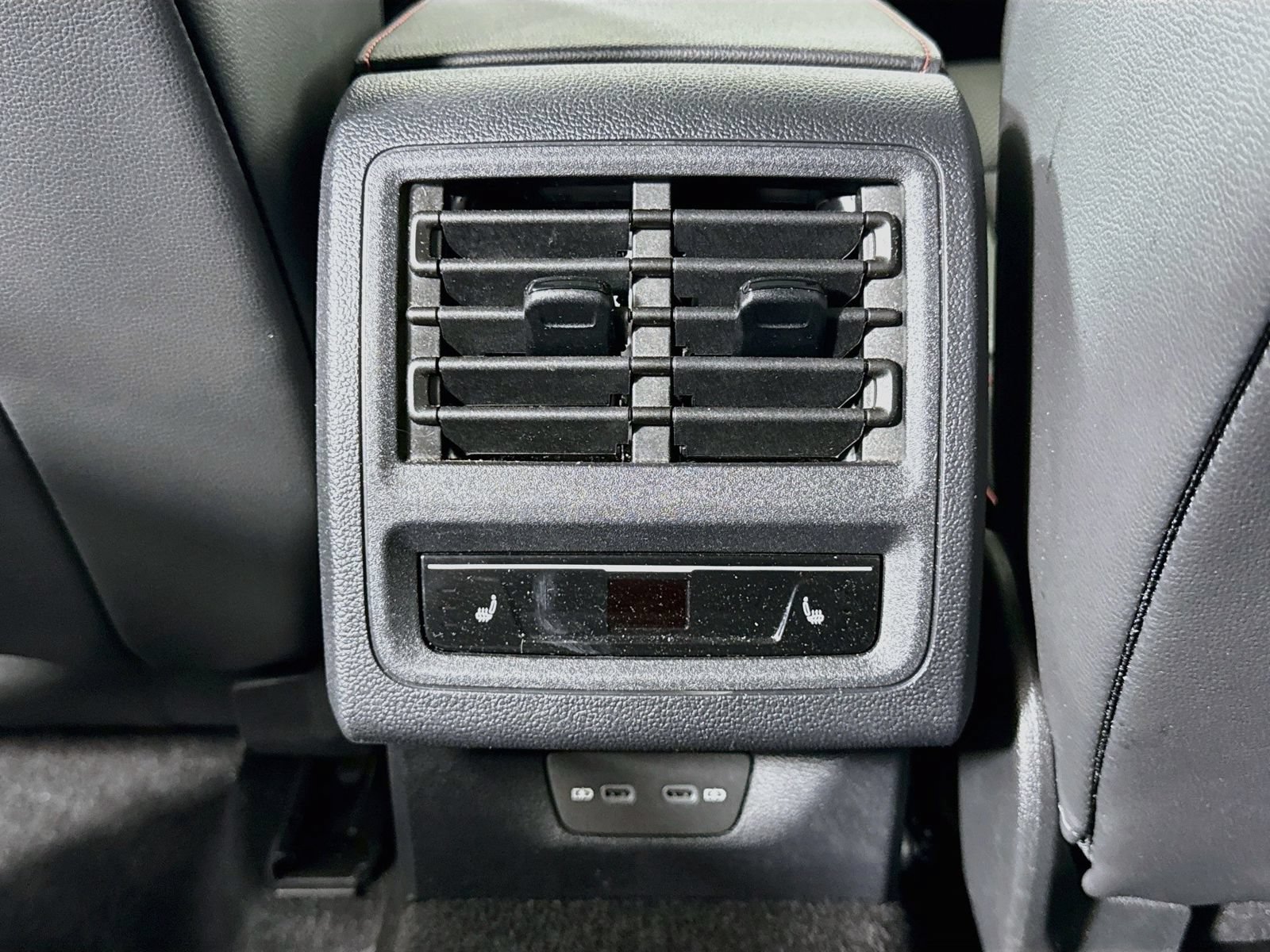 Certified 2025 Volkswagen GTI Autobahn FWD image 23