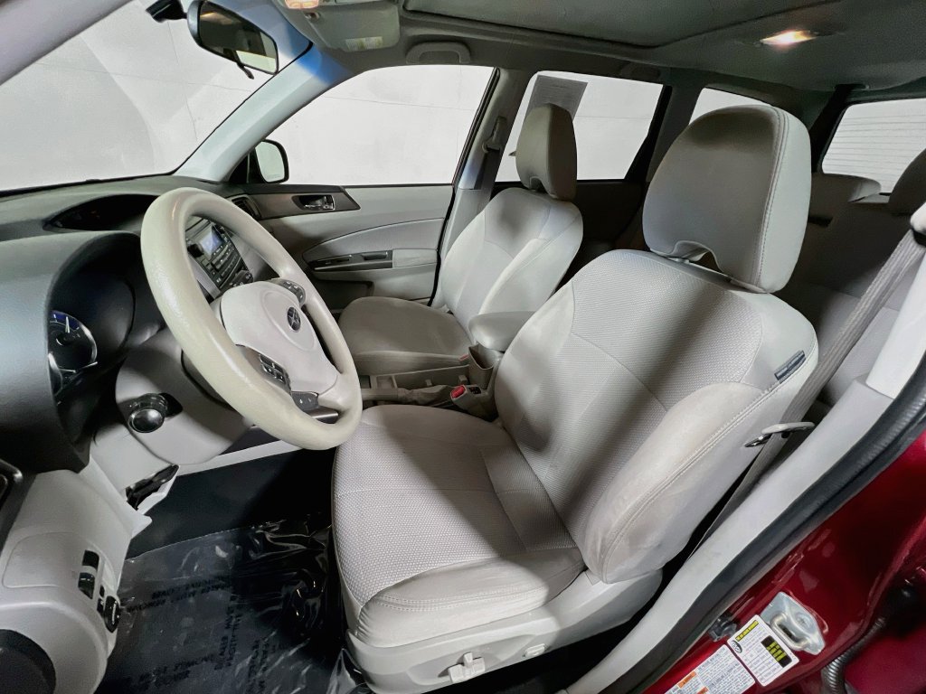 Used 2012 Subaru Forester 2.5X Premium w/ All-Weather Pkg AWD/4WD image 17