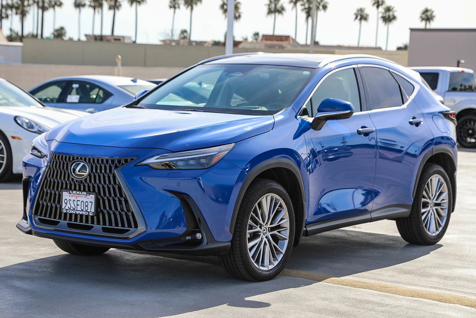 Used 2025 Lexus NX 350 AWD w/ Accessory Package (2T) image 3