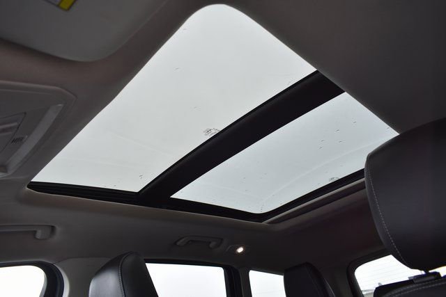 Used 2018 Ford Escape SEL image 33