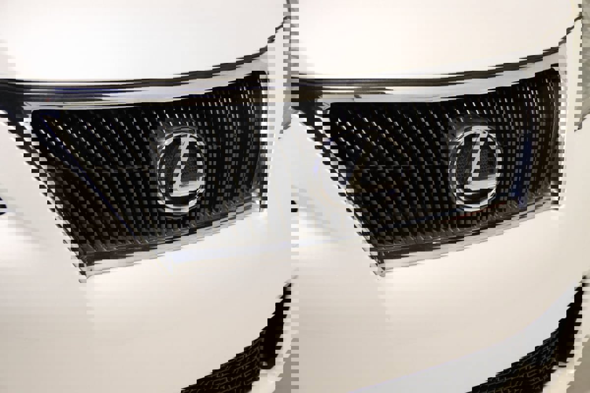 Used 2011 Lexus IS 250 image 19