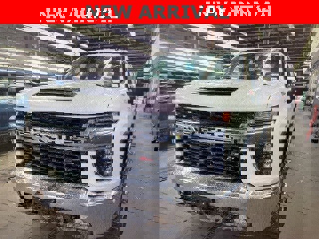 Used 2023 Chevrolet Silverado 2500 LT w/ Convenience Package image 2