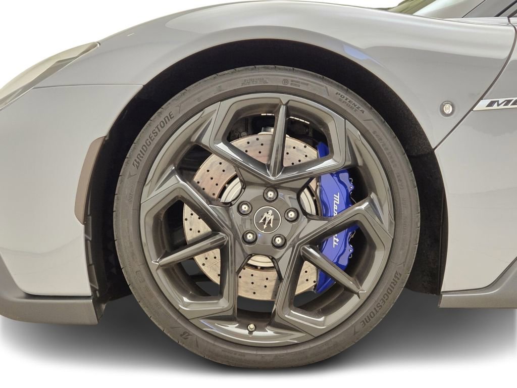 Used 2023 Maserati MC20 Spyder image 13