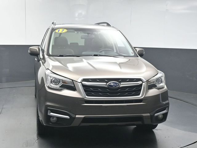 Used 2017 Subaru Forester 2.5i Touring image 3