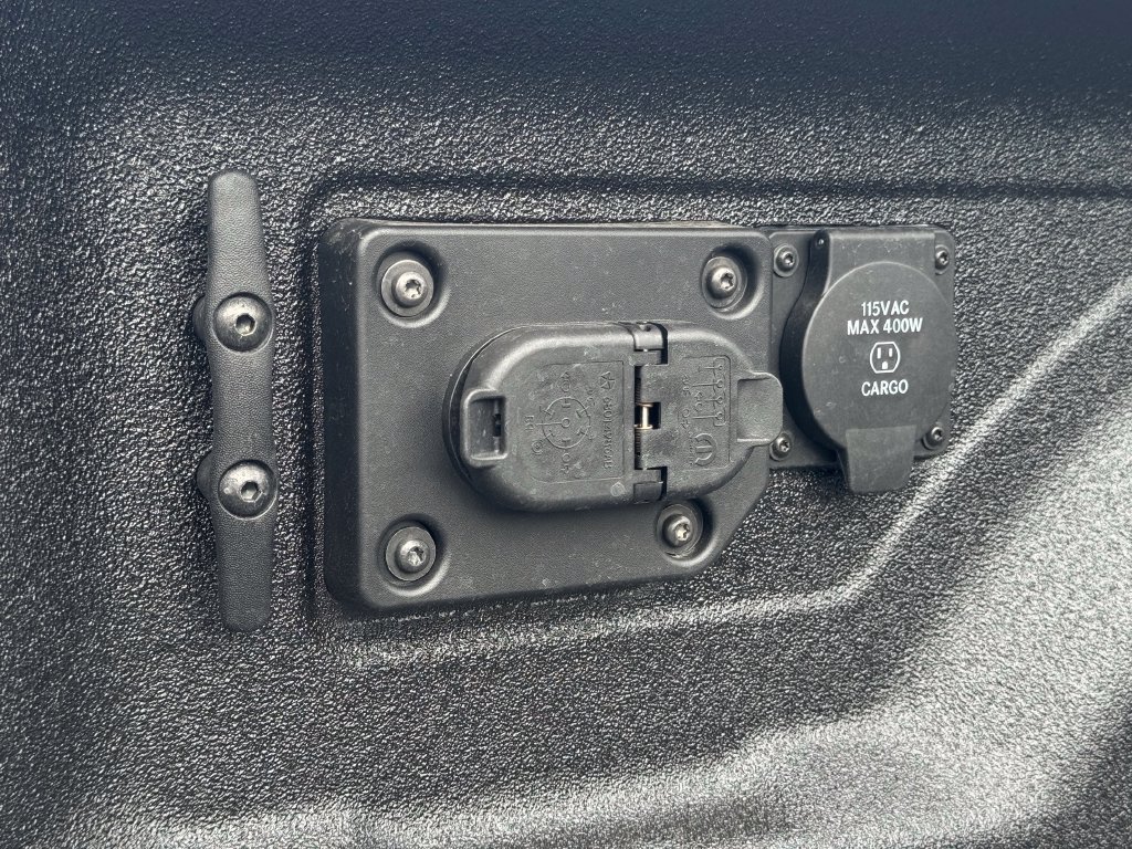 New 2027 RAM 3500 Laramie AWD/4WD image 8