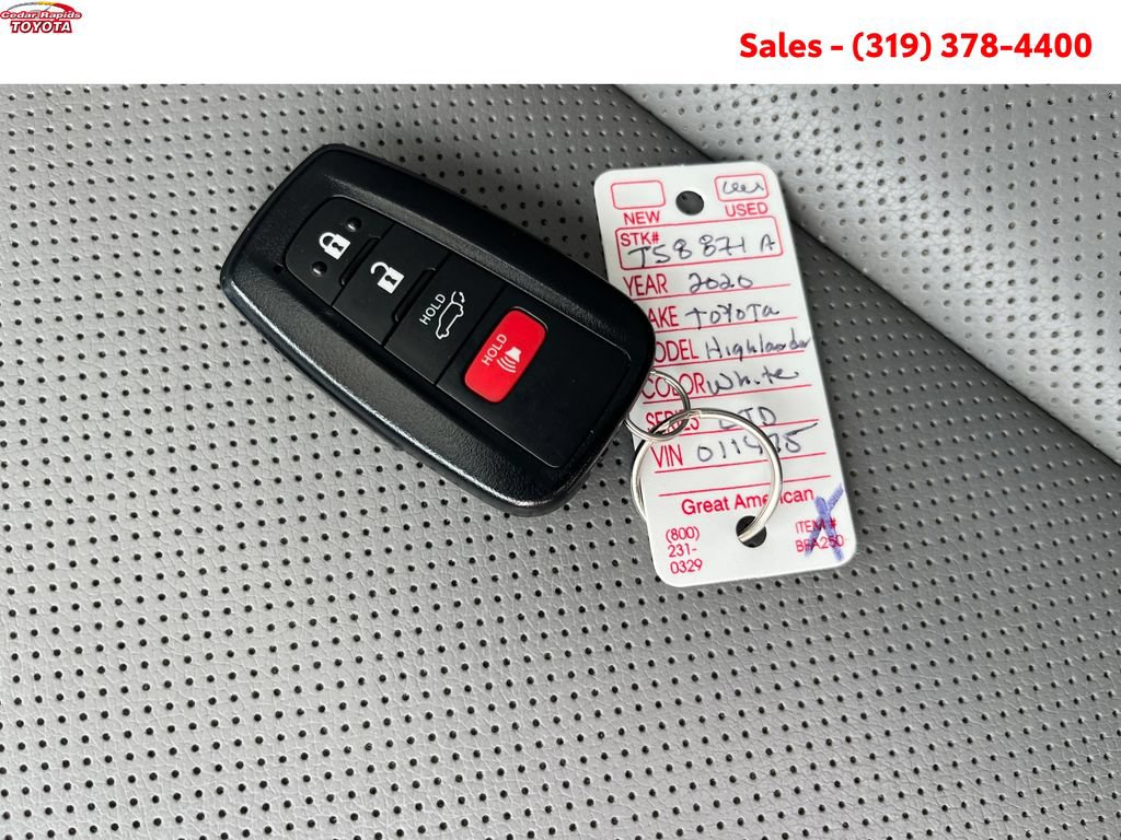 Certified 2020 Toyota Highlander Limited AWD/4WD image 25