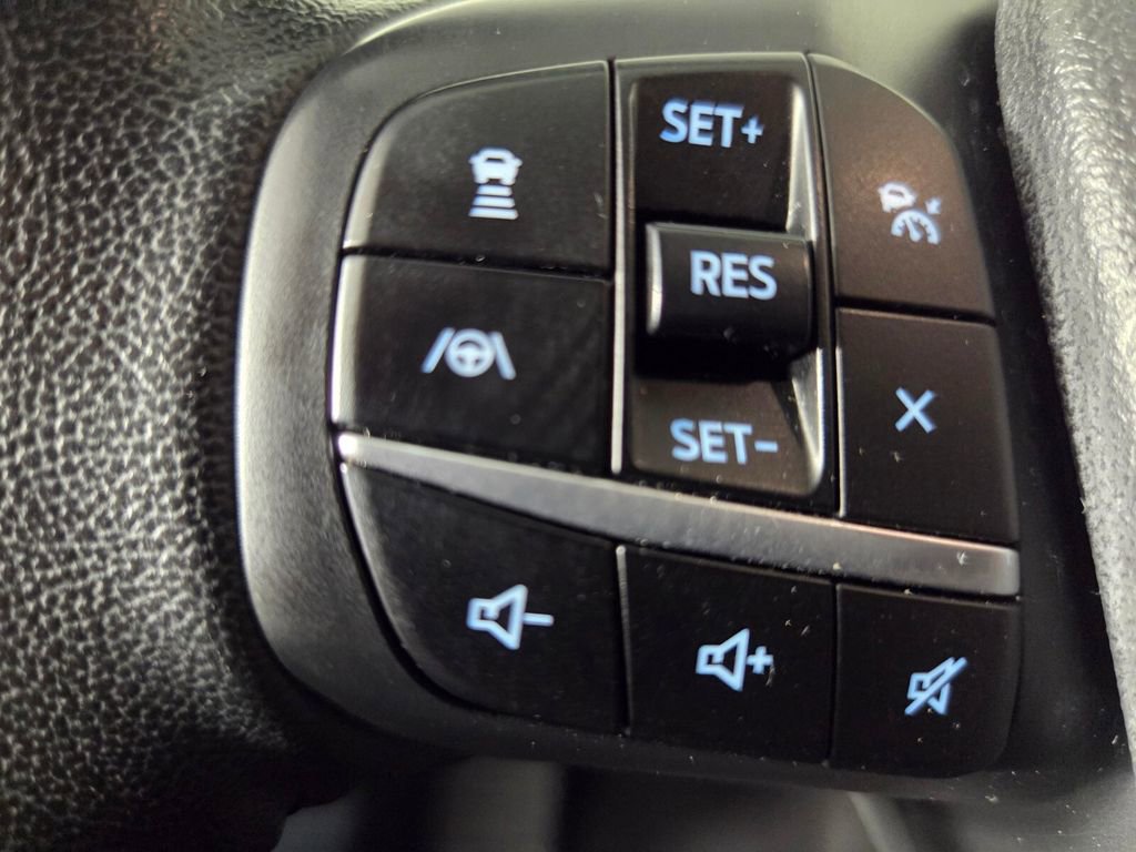 Used 2022 Ford Maverick Lariat w/ Lariat Luxury Package image 18