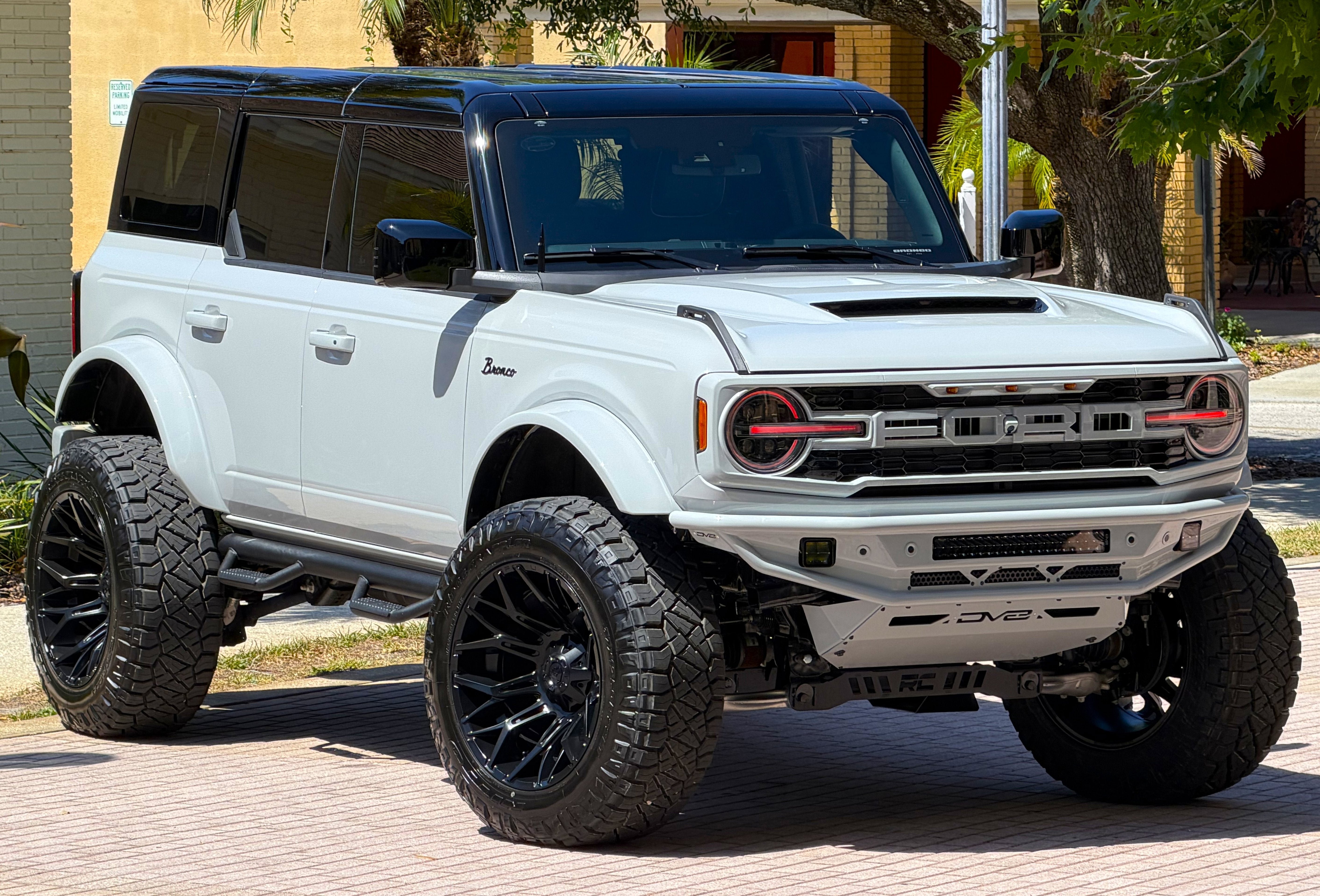 Used 2026 Ford Bronco Outer Banks AWD/4WD image 41