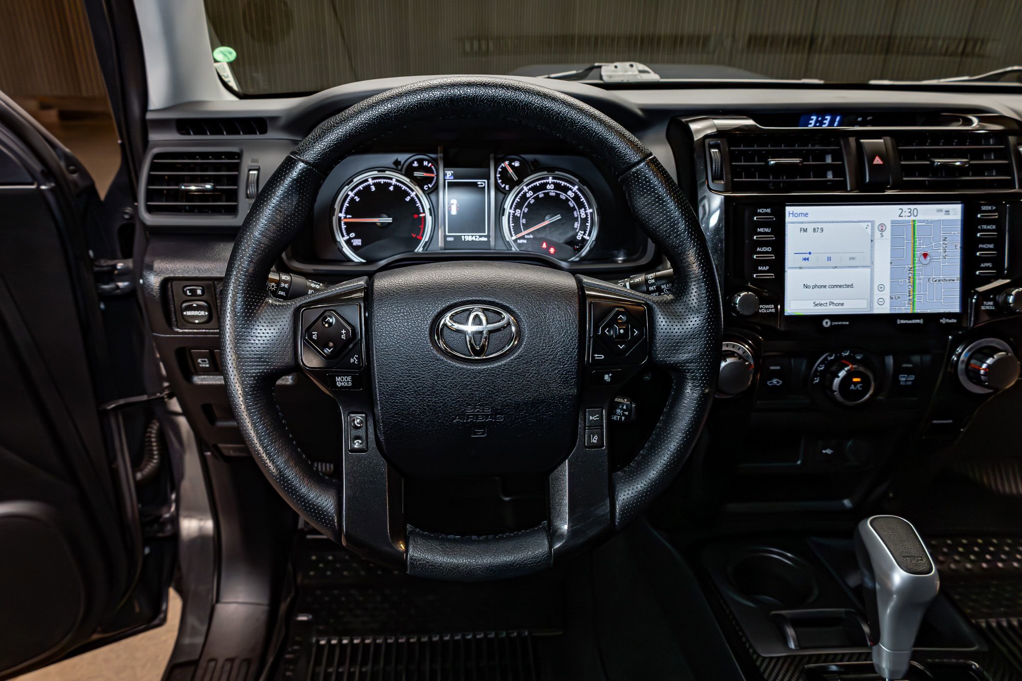 Used 2024 Toyota 4Runner TRD Off-Road Premium w/ Off Road Premium Plus Package AWD/4WD image 14