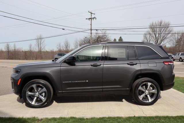 New 2026 Jeep Grand Cherokee Limited image 29