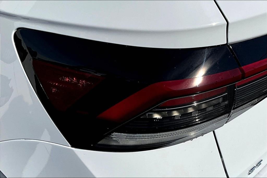 New 2026 Volkswagen Taos SE image 21