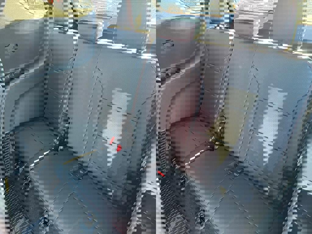 New 2026 Chevrolet Traverse Z71 w/ LPO, Floor Liner Package image 6