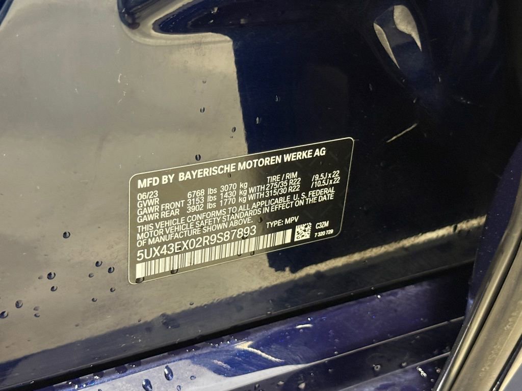 Used 2024 BMW X6 M60i w/ Dynamic Handling Package image 28