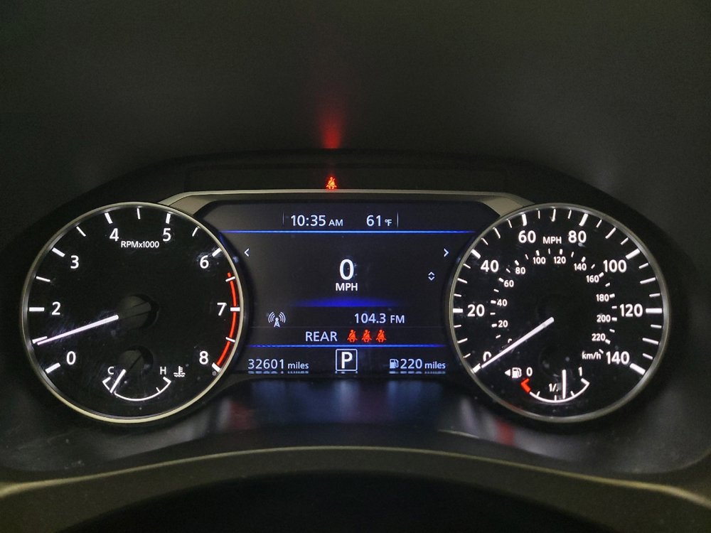 Used 2023 Nissan Altima 2.5 SV image 23