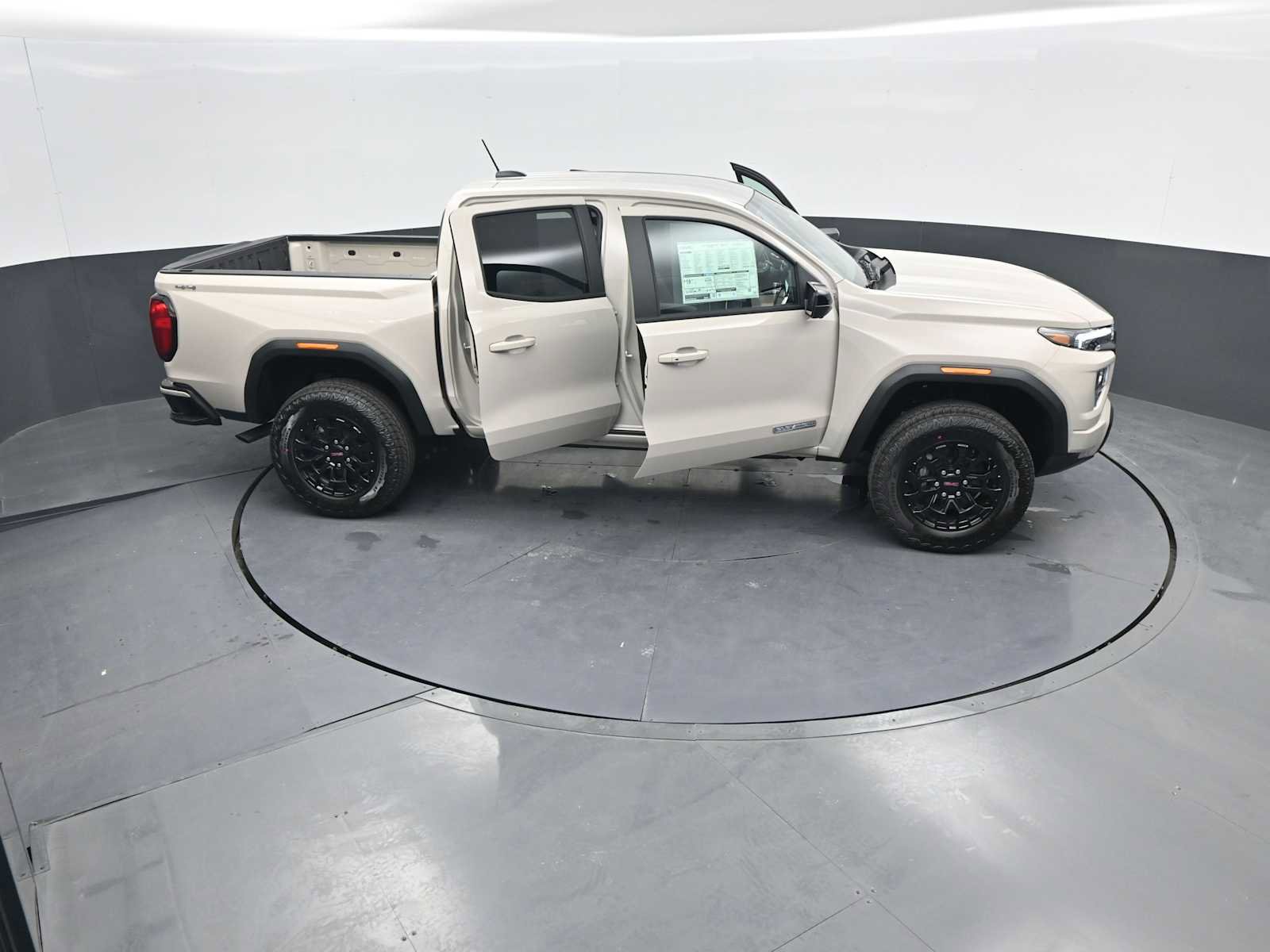 New 2026 GMC Canyon Elevation w/ Convenience Package image 30