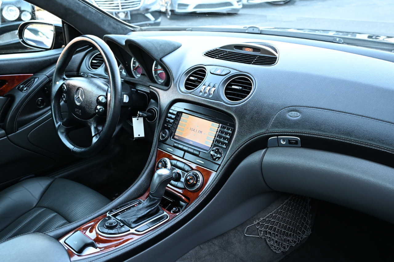 Used 2005 Mercedes-Benz SL 55 AMG image 42