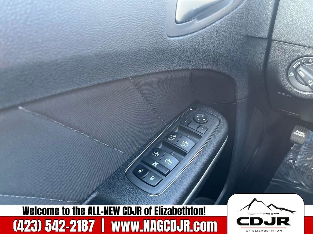 New 2023 Dodge Charger SXT image 30