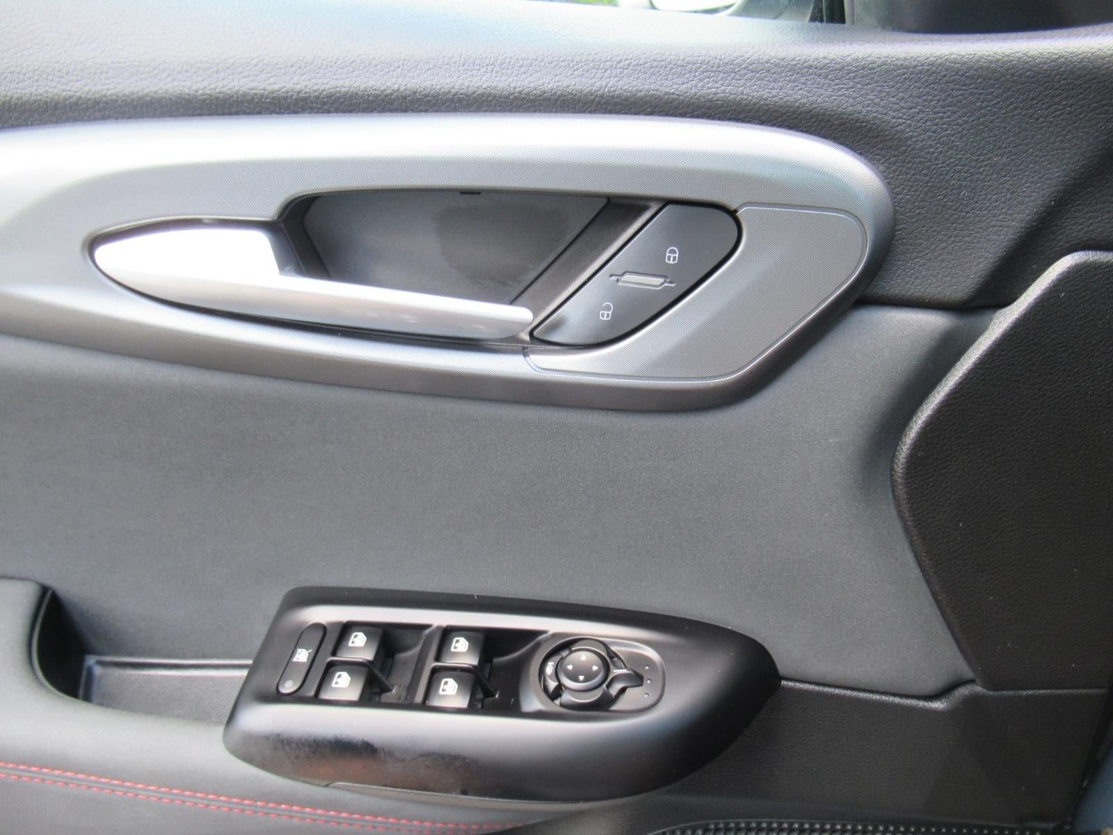 Used 2024 Dodge Hornet GT AWD/4WD image 17