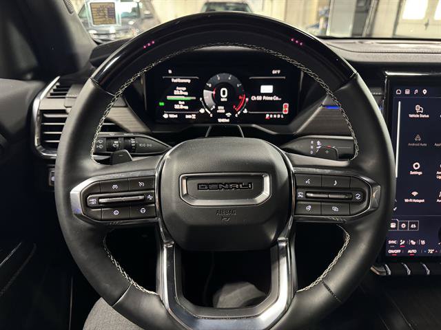 Certified 2026 GMC Acadia Denali w/ Super Cruise Package AWD/4WD image 18