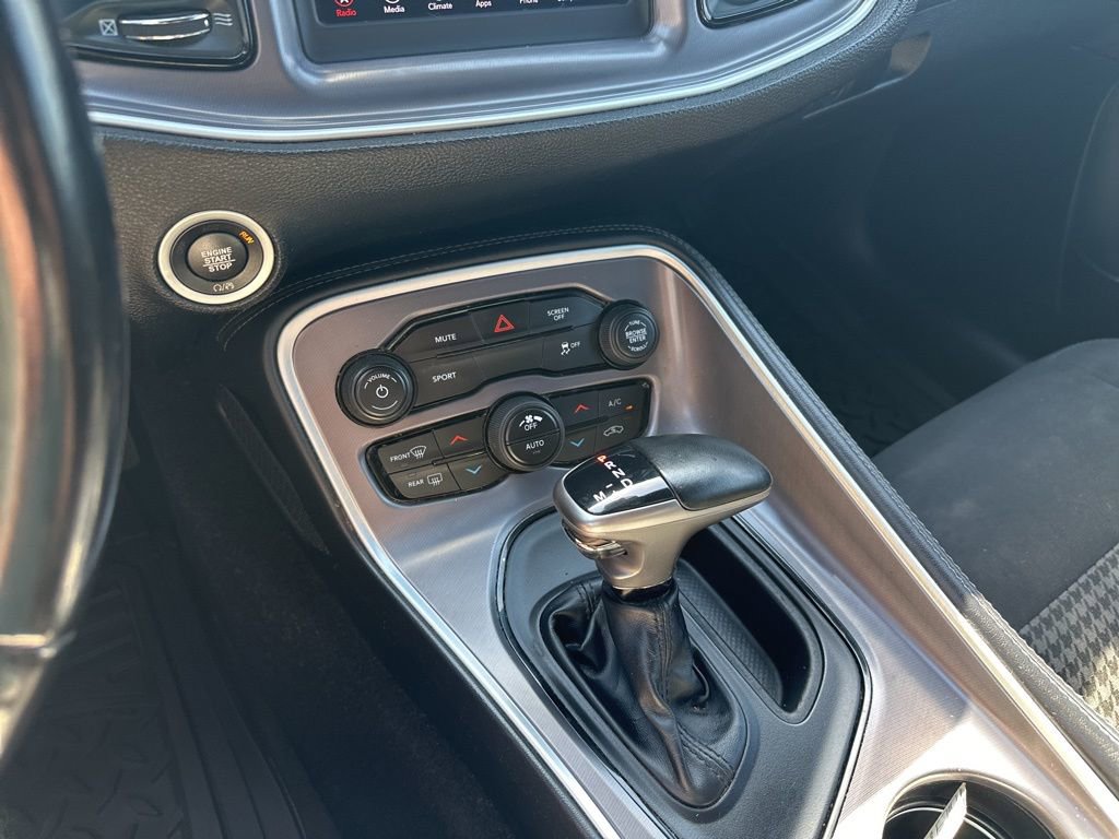 Used 2020 Dodge Challenger SXT image 19