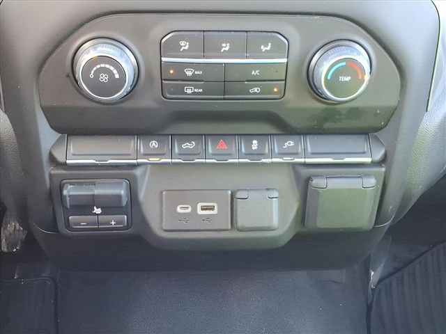 Used 2022 Chevrolet Silverado 1500 Custom w/ Safety Confidence Package image 22