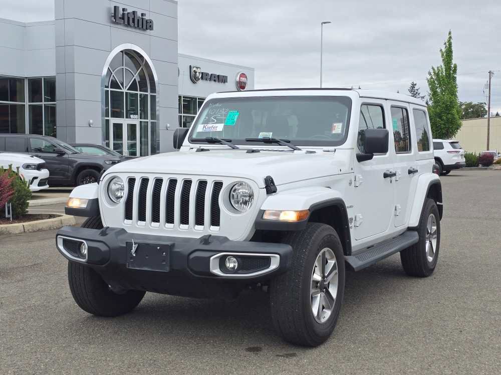 Used 2022 Jeep Wrangler Unlimited Sahara AWD/4WD video 1