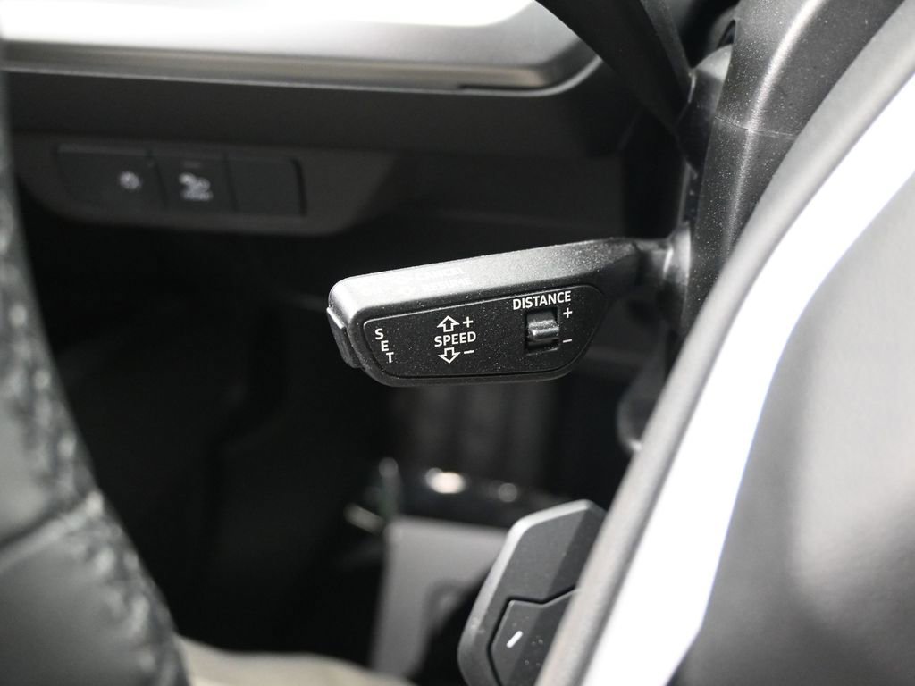 Used 2023 Audi Q4 e-tron Prestige w/ 20" Wheel Package image 19