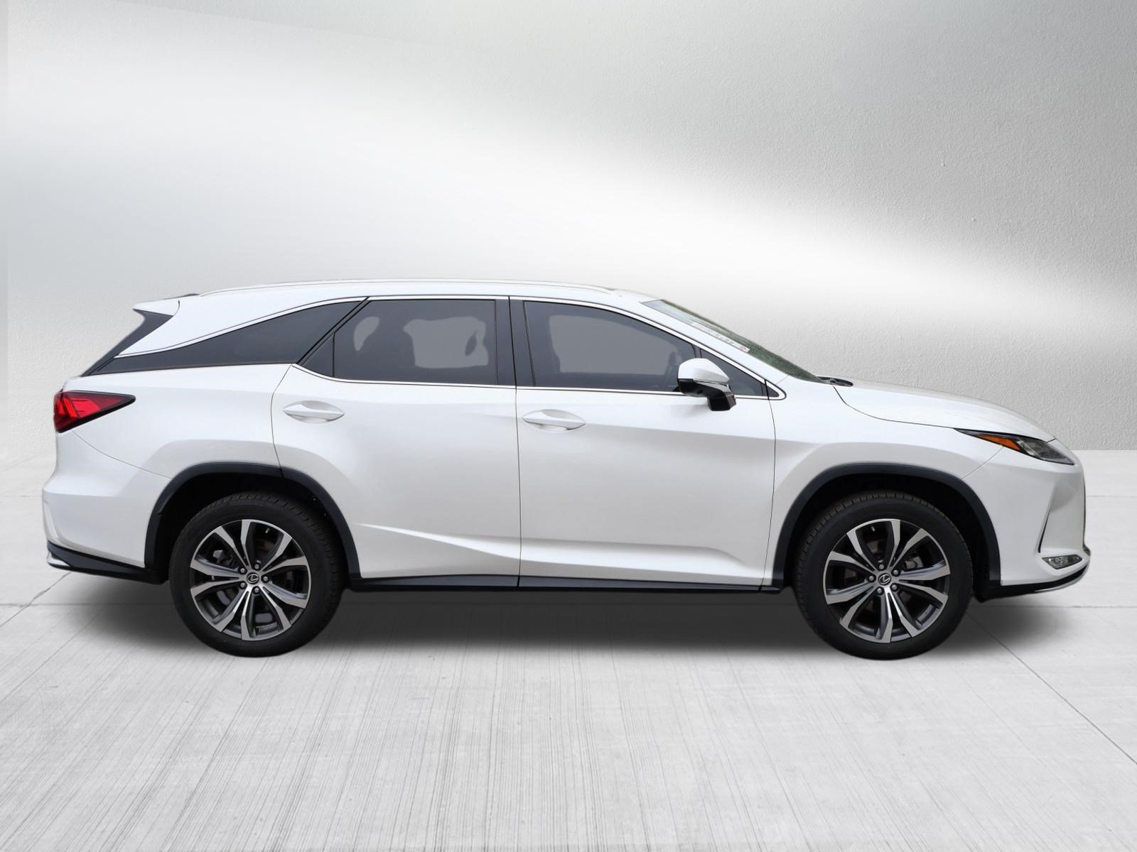 Used 2022 Lexus RX 450hL AWD w/ Premium Package image 8