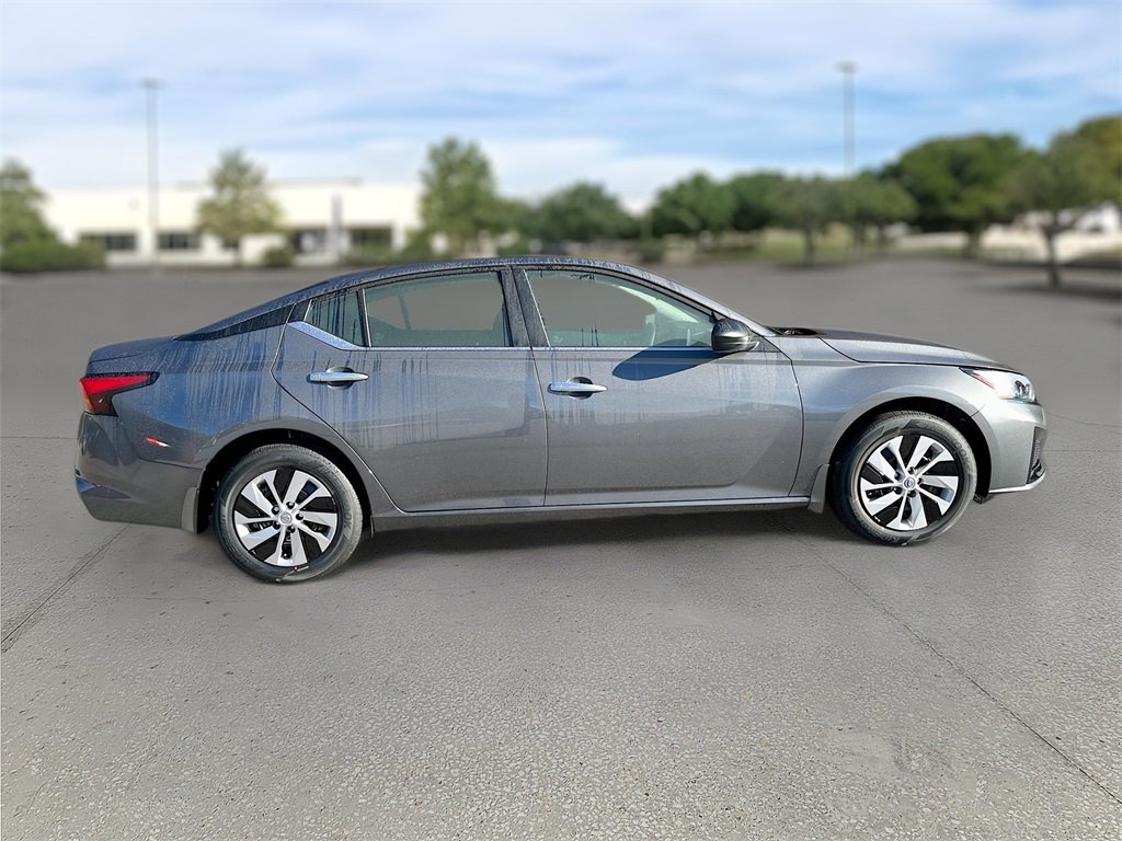 Certified 2025 Nissan Altima 2.5 S image 8