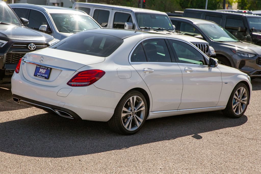 Used 2017 Mercedes-Benz C 350e Sedan w/ Premium 3 Package image 4