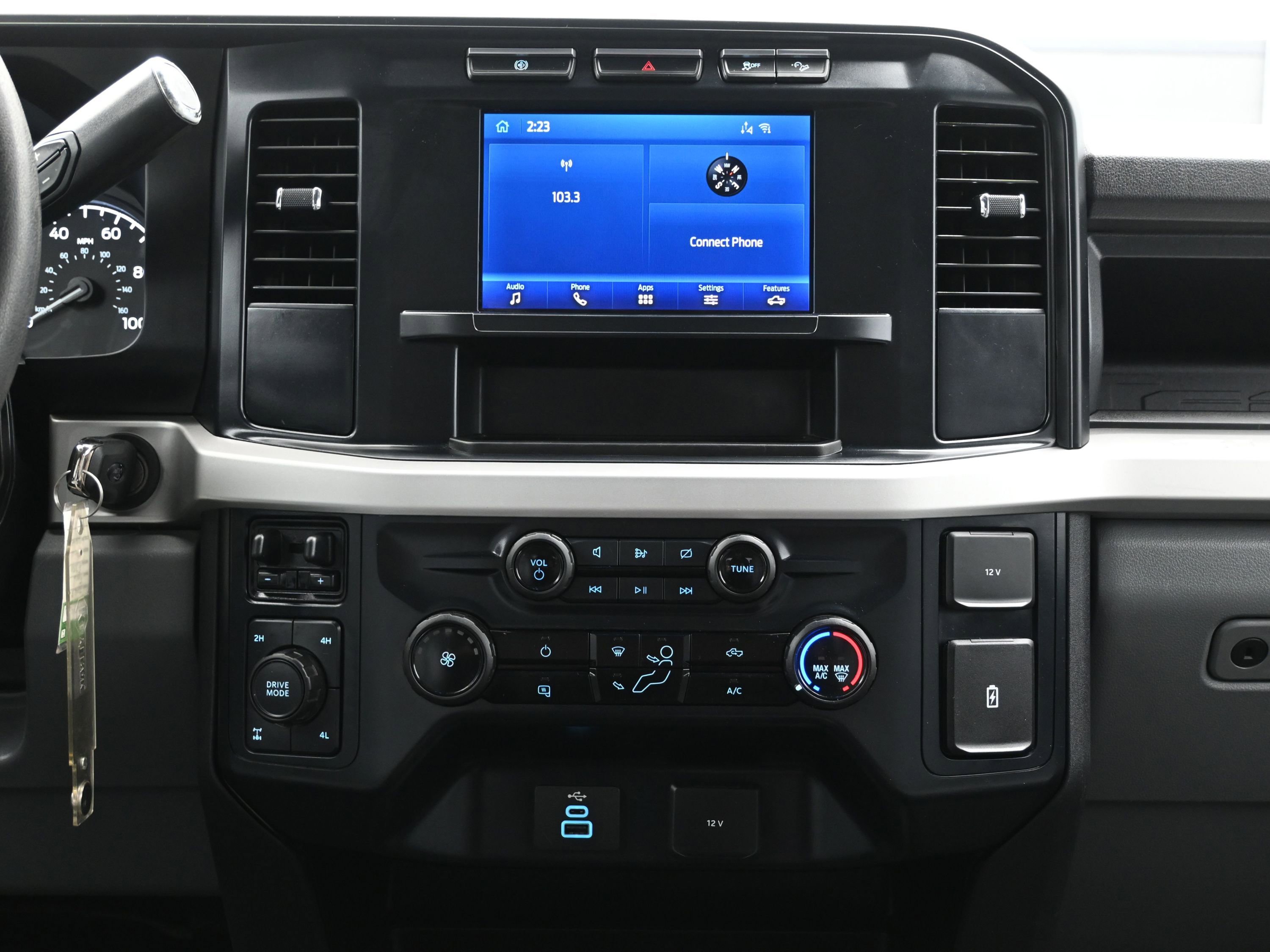 Used 2023 Ford F350 XL AWD/4WD image 17
