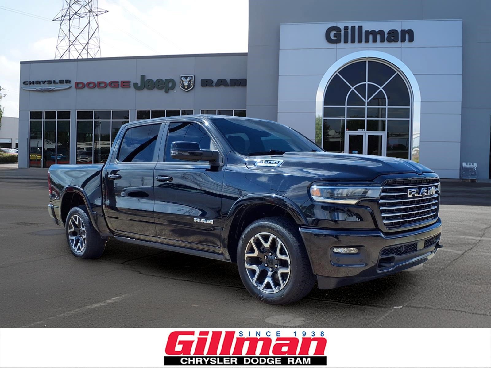 Used 2025 RAM 1500 Laramie w/ Laramie Southwest Edition AWD/4WD image 1