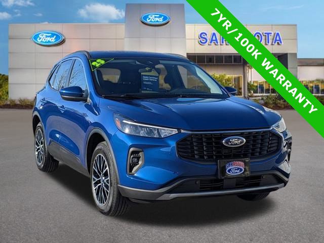 Certified 2023 Ford Escape SE image 1