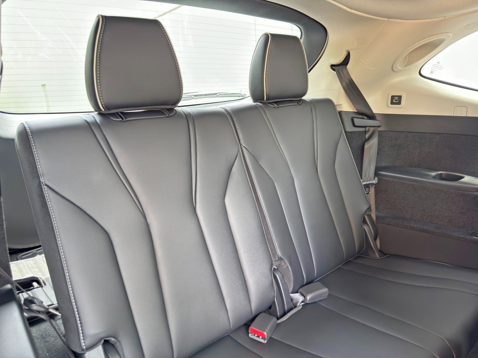 Used 2023 Acura MDX w/ Advance Package AWD/4WD image 45